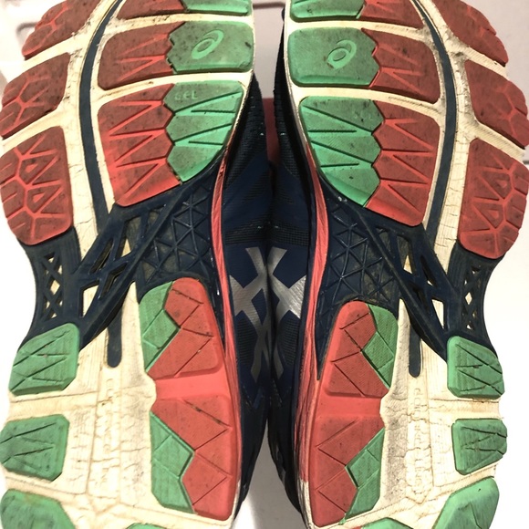 ASICS worn condition still lots of life left! Size 8 - Picture 3 of 3